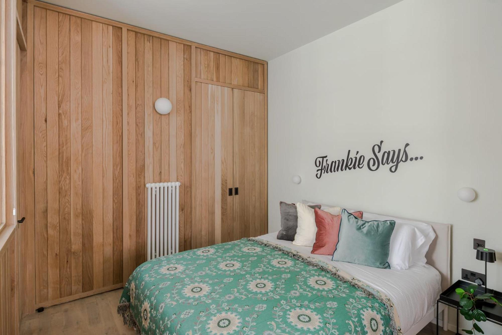 Casa Peppino - Soho - By Frankie Says Appartement Londen Buitenkant foto
